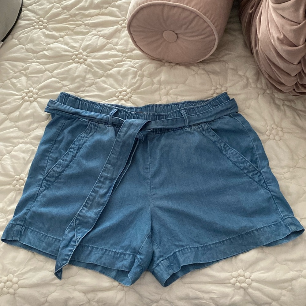 Loft Shorts